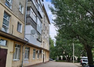 Продаю 2-комнатную квартиру, 47 м2, Октябрьский, Комсомольская улица, 20