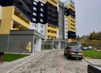 Продается двухкомнатная квартира, 74 м2, Обнинск, улица Усачёва, 21