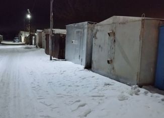 Сдаю в аренду гараж, 15 м2, Тюмень