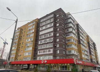 Продам трехкомнатную квартиру, 128 м2, Нижний Новгород, Сормовский район, улица Федосеенко, 4