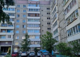 Сдам 2-ком. квартиру, 49 м2, Иркутск, микрорайон Университетский, 76