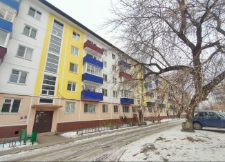 Сдается в аренду 2-комнатная квартира, 45 м2, Усолье-Сибирское, улица Луначарского, 7