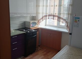 Сдам 1-ком. квартиру, 29 м2, Иркутская область, микрорайон Угольщиков, 7