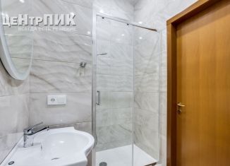 Сдаю в аренду четырехкомнатную квартиру, 125 м2, Москва, улица Николаева, 4, улица Николаева