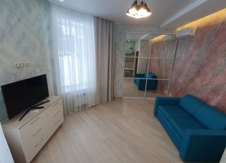 Сдам 3-ком. квартиру, 90 м2, Тольятти, Комсомольское шоссе, 42/13, ЖК Золотой Берег