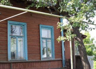 Продаю двухкомнатную квартиру, 43 м2, поселок городского типа Змиевка, Привокзальная улица