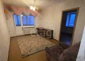 Продается трехкомнатная квартира, 50.2 м2, Туринск, улица Спорта, 19