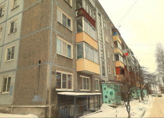 Трехкомнатная квартира на продажу, 50 м2, Петрозаводск, Машезерская улица, район Голиковка