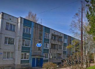 Продается однокомнатная квартира, 40 м2, деревня Камышовка, Поселковая улица, 10