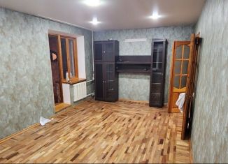 Продается четырехкомнатная квартира, 88 м2, Ставрополь, улица Фроленко, 2, микрорайон № 27
