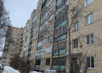 Продам трехкомнатную квартиру, 61 м2, Екатеринбург, метро Ботаническая, улица Куйбышева, 106