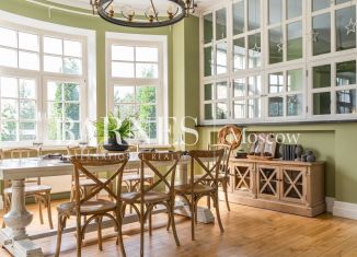 Продаю дом, 759.6 м2, деревня Захарково