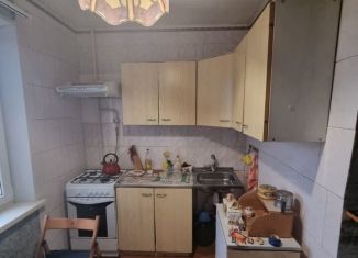 Продаю 1-комнатную квартиру, 33.2 м2, Керчь, улица Ворошилова, 37