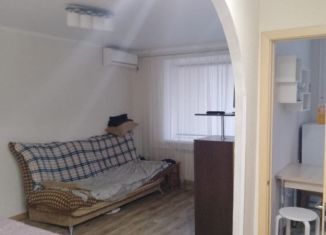 Продам 1-комнатную квартиру, 30 м2, Каменск-Шахтинский, Коммунистический переулок, 104