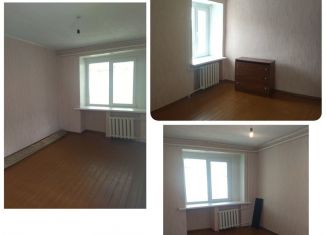 Продается двухкомнатная квартира, 43 м2, Михайловка, улица Ленина, 187Б