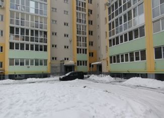 Продаю четырехкомнатную квартиру, 102 м2, Ульяновская область, улица Ефремова, 84
