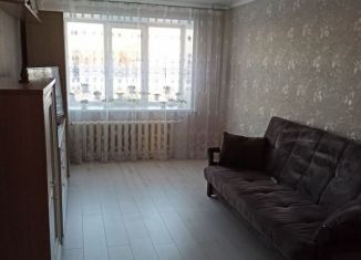 Двухкомнатная квартира на продажу, 48 м2, Бугуруслан, Красногвардейская улица, 44