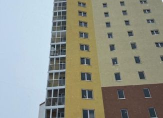Продаю трехкомнатную квартиру, 52.3 м2, Кемеровская область, бульвар Строителей, 67А