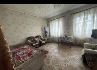 Продается 3-комнатная квартира, 40 м2, посёлок городского типа Куженер, улица Механизаторов