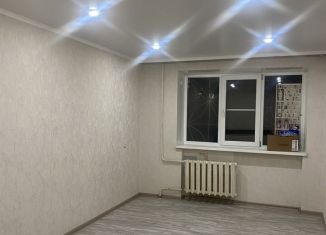 Продаю 2-комнатную квартиру, 47.2 м2, Невинномысск, улица Гагарина, 29