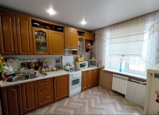 Продам 3-комнатную квартиру, 69.8 м2, Егорьевск, 6-й микрорайон, 20А