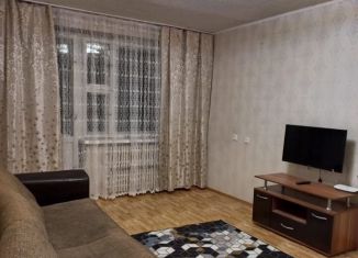 Сдается трехкомнатная квартира, 66 м2, Волгоград, проспект Маршала Жукова, 108, Дзержинский район
