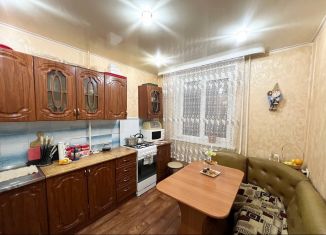Четырехкомнатная квартира на продажу, 71 м2, Мелеуз, улица Кочеткова, 5
