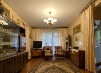 2-комнатная квартира на продажу, 46 м2, Луга, проспект Урицкого, 74