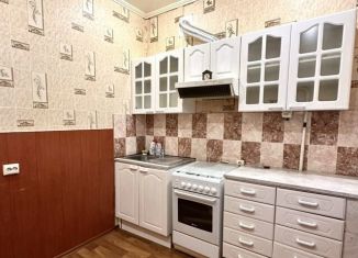 Продам однокомнатную квартиру, 36 м2, посёлок городского типа Кильдинстрой, Советская улица, 11