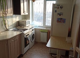 Сдается трехкомнатная квартира, 54 м2, Комсомольск-на-Амуре, улица Пирогова, 36к3