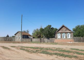 Продам дом, 35 м2, село Николаевка, улица Космонавтов, 12