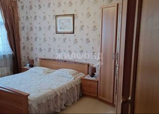 Продается 2-комнатная квартира, 61 м2, Астрахань, улица Бабаевского, 31к2