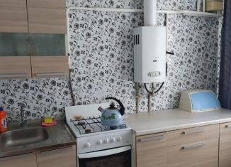 Сдам двухкомнатную квартиру, 38 м2, село Бураево, улица Ленина, 125