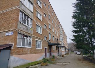 Однокомнатная квартира на продажу, 32.2 м2, поселок городского типа Мостовской, улица Калинина, 62