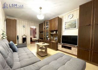Продается трехкомнатная квартира, 60.5 м2, Санкт-Петербург, Ленинский проспект, 110к2, метро Ленинский проспект
