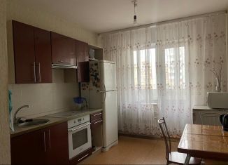 Продам 1-комнатную квартиру, 33.4 м2, Омск, Волгоградская улица, 42