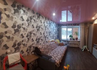 Продам 1-ком. квартиру, 32.9 м2, Кирово-Чепецк, Сосновая улица, 7