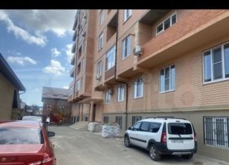 Продажа 2-комнатной квартиры, 85 м2, посёлок городского типа Семендер, Кумухская улица, 44