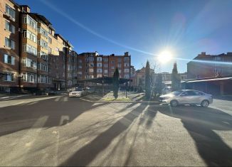 Продается трехкомнатная квартира, 85 м2, Владикавказ, Московское шоссе, 3Б, 31-й микрорайон