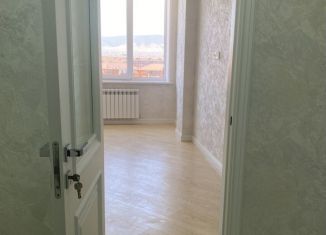 2-комнатная квартира на продажу, 65 м2, Каспийск, Каспийская улица, 2