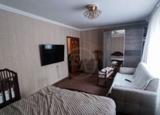 Двухкомнатная квартира на продажу, 54.4 м2, Карачаево-Черкесия, улица Космонавтов, 74