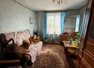 Продам четырехкомнатную квартиру, 47.6 м2, поселок городского типа Пролетарий, Молодёжная улица, 6