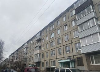 Продам 1-ком. квартиру, 29.6 м2, Петрозаводск, Пограничная улица, 4А, район Рыбка