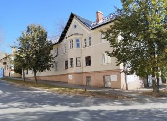 2-комнатная квартира на продажу, 47 м2, Тула, улица Чаплыгина, 10