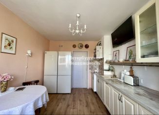 Продается 3-ком. квартира, 84.7 м2, Санкт-Петербург, улица Стойкости, 30к1, Кировский район