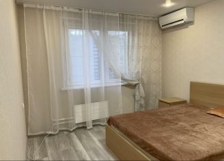 Аренда 3-ком. квартиры, 75 м2, Москва, Скобелевская улица, 40, ЮЗАО