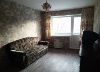 Сдаю в аренду 2-ком. квартиру, 45 м2, Абакан, улица Чехова