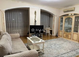 Продаю 4-ком. квартиру, 140 м2, Москва, улица Губкина, 6к1