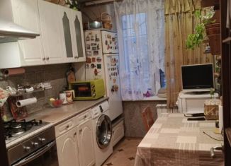 Продам 2-ком. квартиру, 38 м2, Москва, Нахимовский проспект, 18, район Котловка