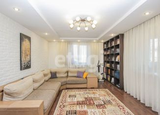 Продается 4-комнатная квартира, 117 м2, Бурятия, улица Фрунзе, 7А